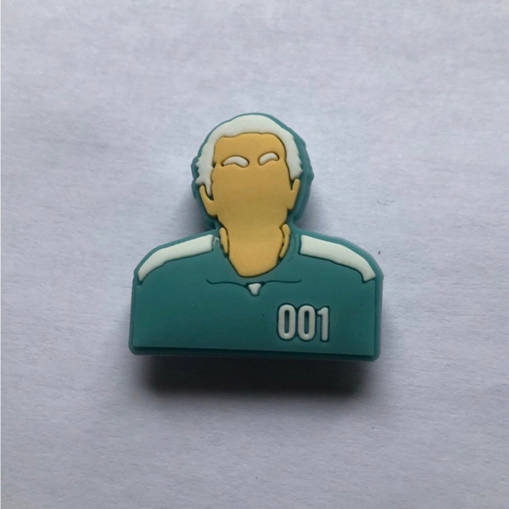 10/$13 Squid Game shoe charm